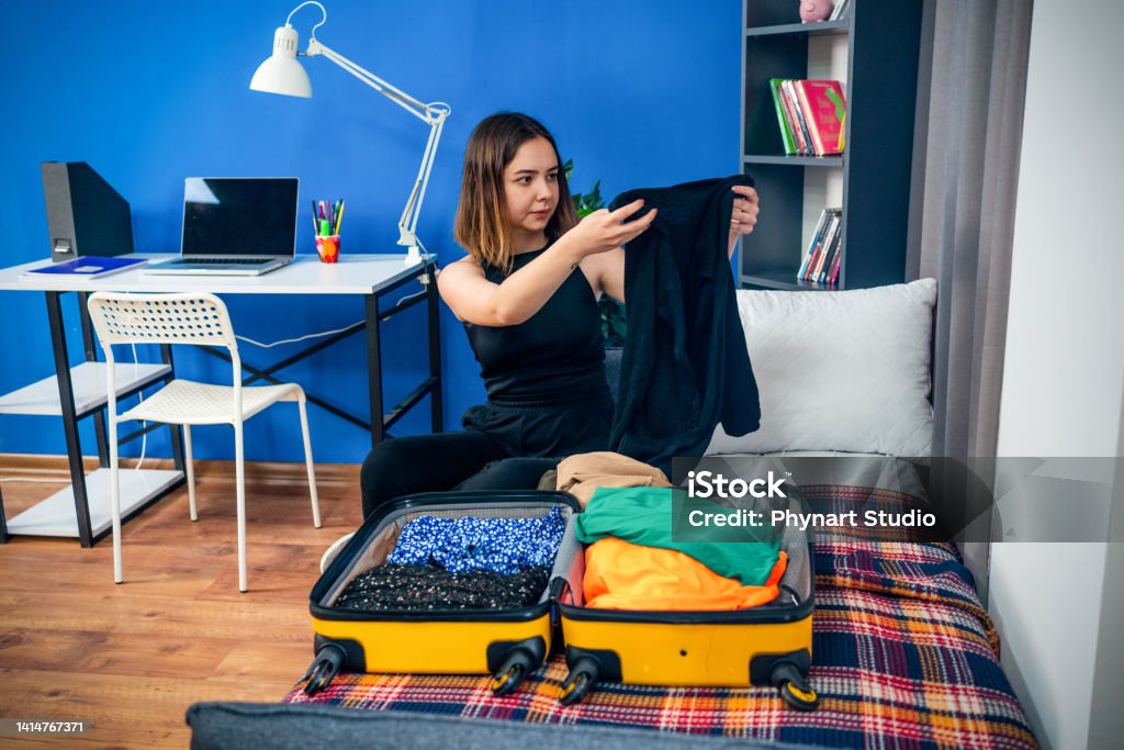 6 Easy Tips to Ease the Daunting Move from Home to Hostel